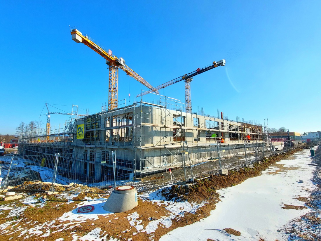 Foto: Martin Zehrer - Die Realschul-Baustelle in Kemnath schreitet voran.<br />
 