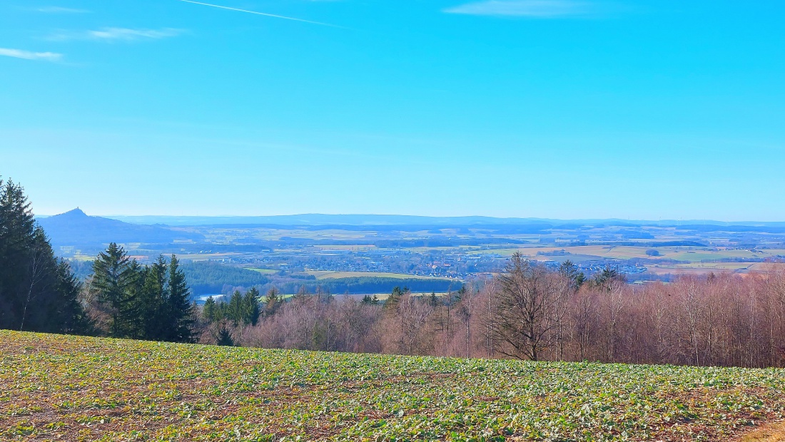 Foto: Martin Zehrer - Wunderbare Aussicht vom Armesberg übers Kemnather Land bis zum Horizont... 