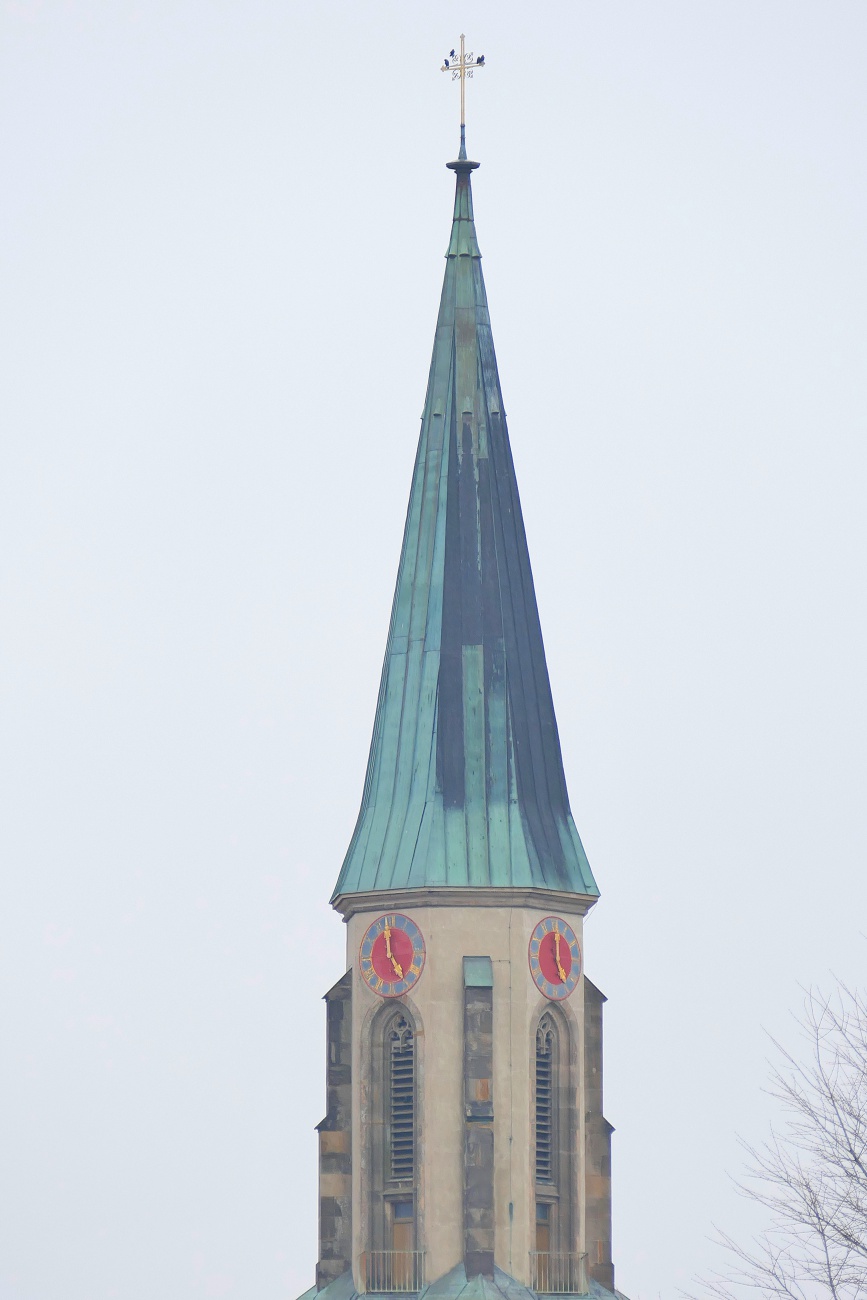Foto: Martin Zehrer - Der kemnather Kirchturm vom Stadtweiher aus fotografiert... 