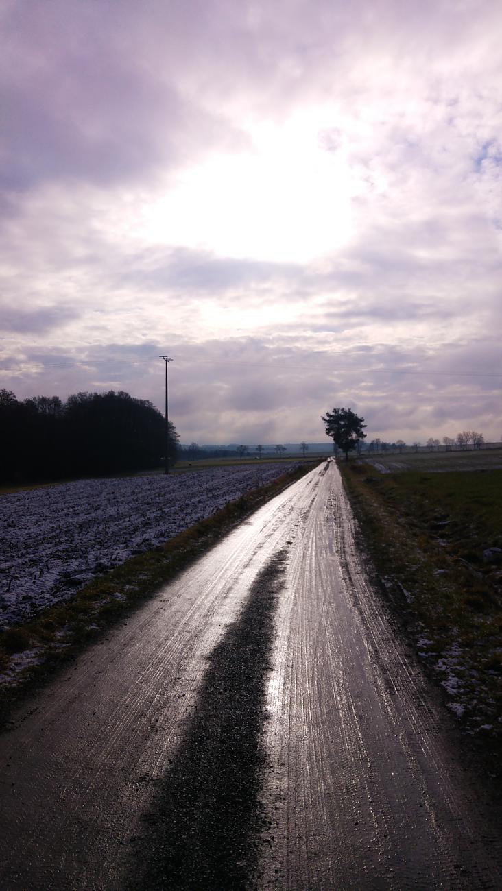 Foto: Martin Zehrer - Sonntag Vormittag: Kleine Runde lockeres Laufen am Anzenstein vorbei... Läuft!!! ;-)<br />
<br />
19. Januar 2020  