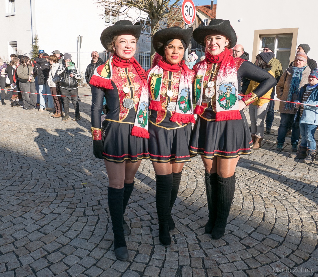 Faschingszug durch Waldeck 2026 - WCV Helau!!!

Am 15. Februar 2026 war es wieder soweit. Tausende Besucher jubelten den Narren zu, das Wetter wurde wie bestellt, wunderschön. Die Sonne strahlte und alle Menschen waren voller Faschings-Laune. WCV Helau!!!!
