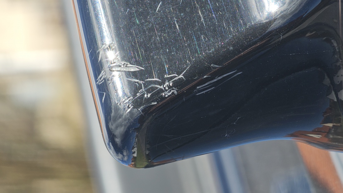 Marderschaden Mitsubishi Antenne