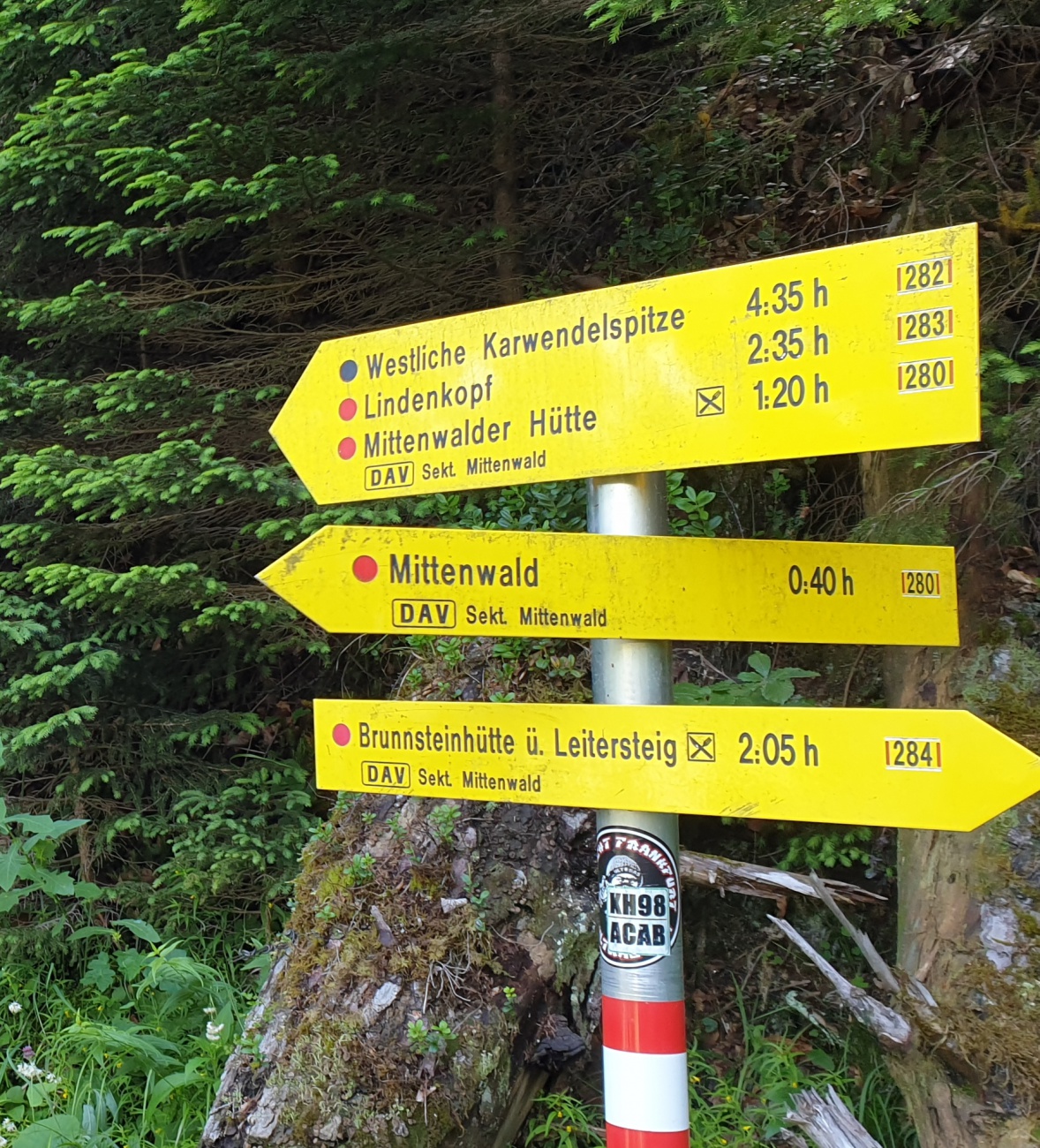 Foto: Martin Zehrer - Nur noch 1,20h lang ist der interessante Aufstieg zur Mittenwalder Hütte. 