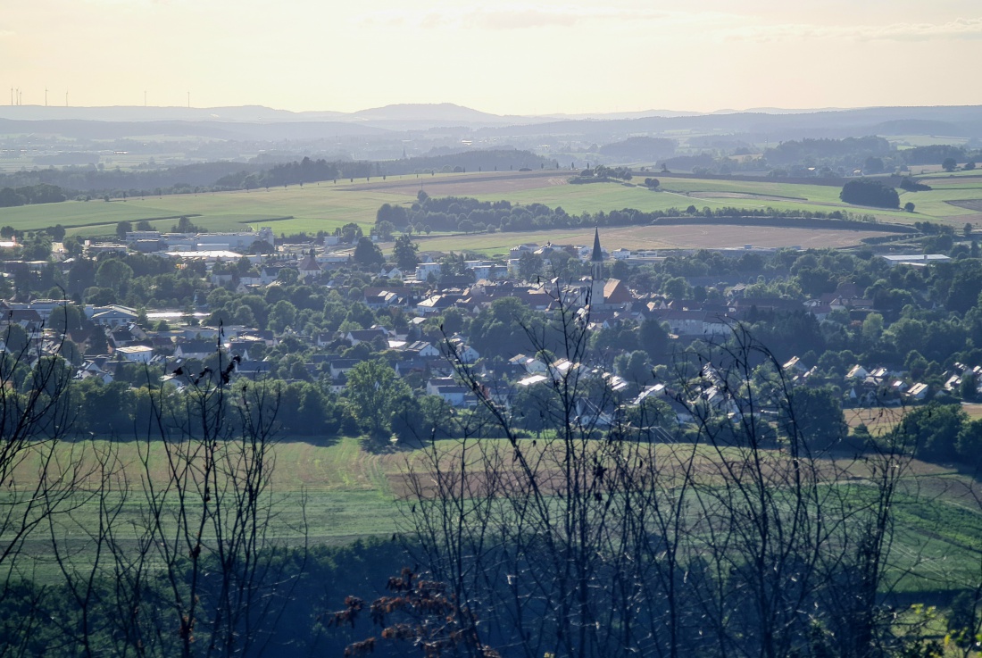 Foto: Maria - Auf dem Weg zum Anzenstein und der herrliche Blick über das wunderschöne kemnather Land 
