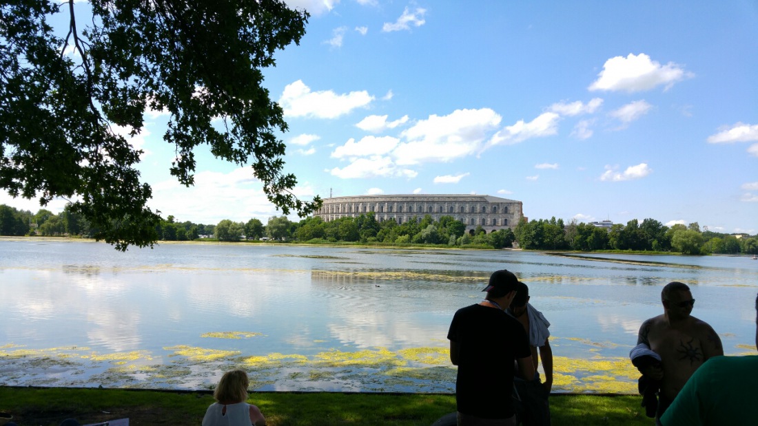 Foto: Martin Zehrer - Ein herrliches Wochenende in Nürnberg am Dutzendteich. Nebenan befindet sich der Norisring. Dort finden dieses Wochenende unter anderem zwei Läufe zur DTM statt. 