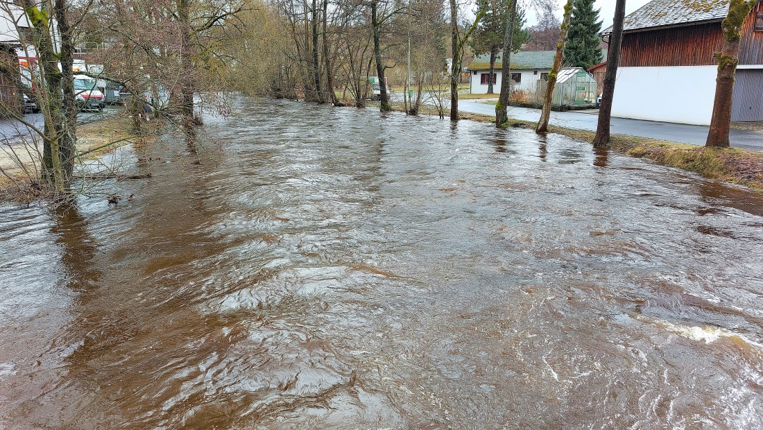 Hochwasser der Fichtelnaab in Ebnath, am 23. Februar 2026.