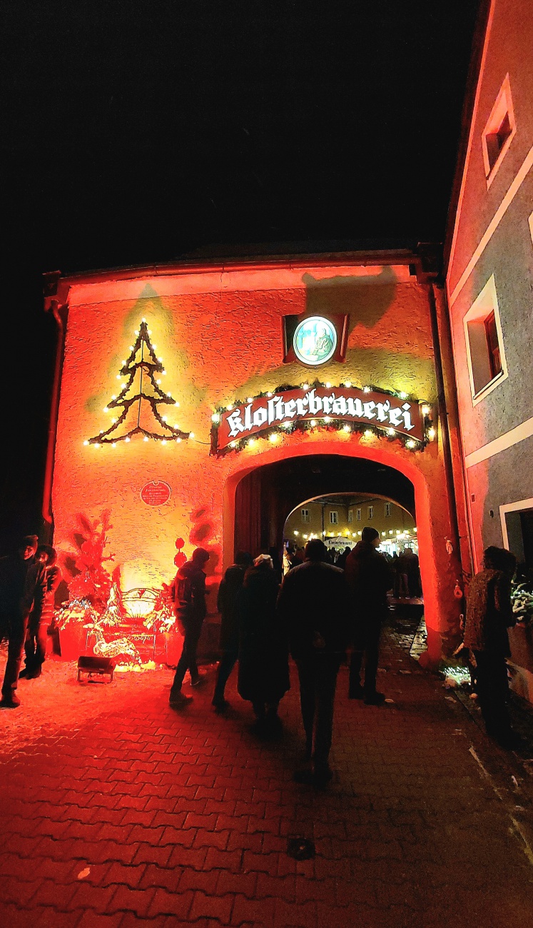 Foto: Martin Zehrer - Klosterbrauerei - candlelight shopping in Kemnath.  