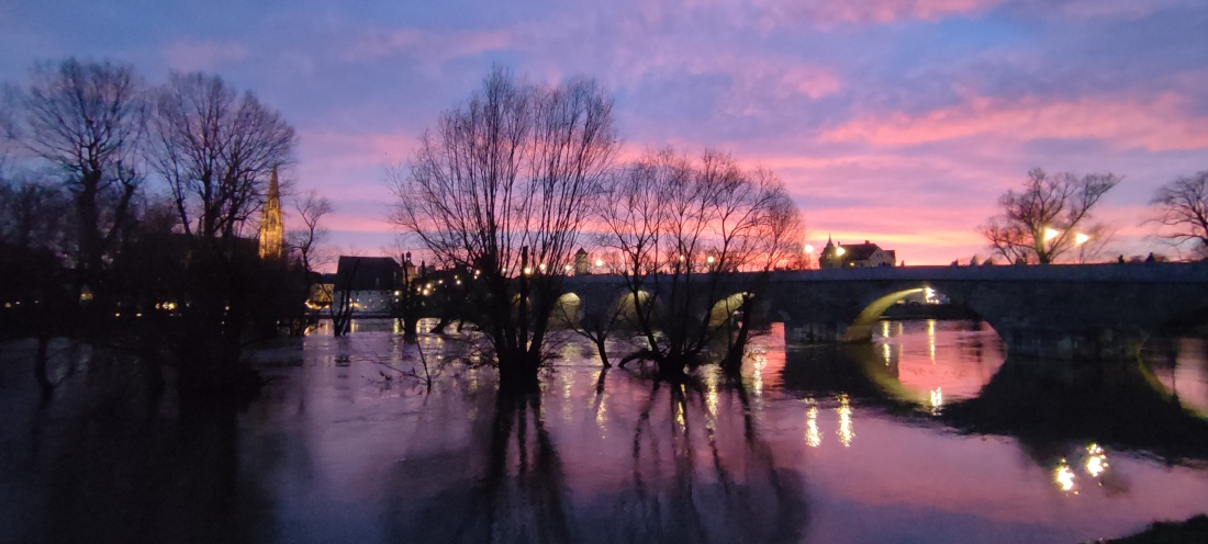 Foto: Stefan Heining - Sonnenuntergang in Regensburg  