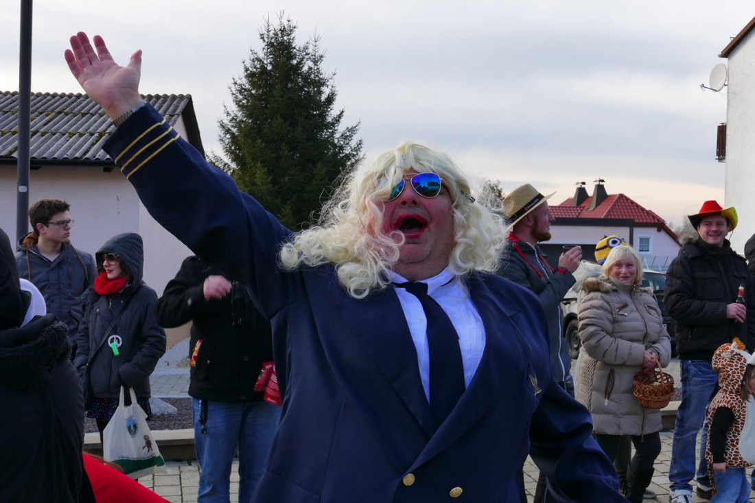 Foto: Martin Zehrer - Hellaauuu!!! Bernhardine :-D<br />
<br />
44. Faschingszug durch Waldeck am 7. Februar 2016!<br />
<br />
Tanzen, lachen und Gaudi machen ;-)<br />
<br />
Viele Gaudiwagen und unzählige Besucher trafe 
