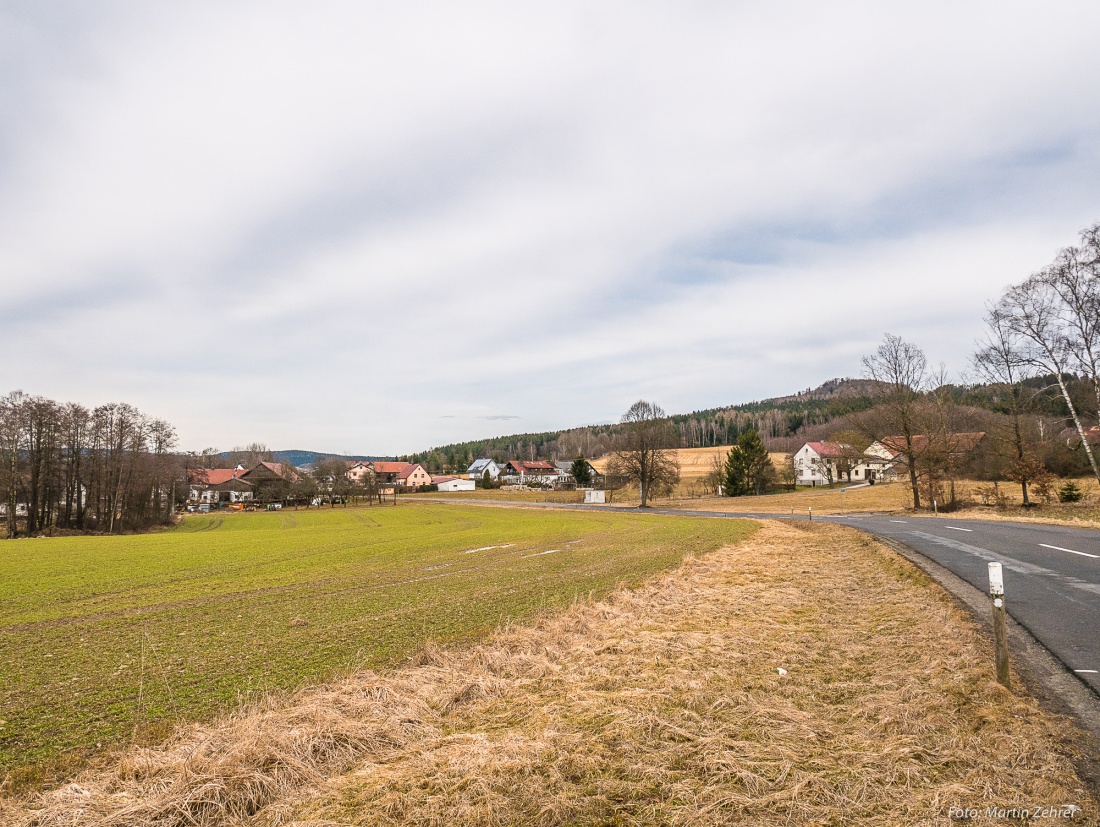 Foto: Martin Zehrer - Das Dorf Neusteinreuth aus Richtung Schönreuth her fotografiert...<br />
<br />
1. Frühlingsradtour am 11. März 2018<br />
<br />
Von Kemnath, Neusteinreuth, Schönreuth, Köglitz, Atzmannsber 