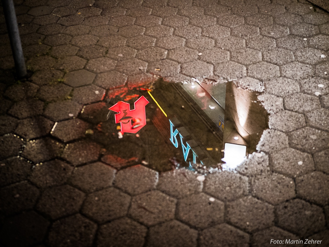 Foto: Martin Zehrer - Spiegeleien: Streets of Bayreuth :-) 