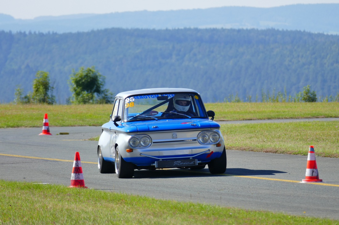 Foto: Martin Zehrer - Drehzahlen! - Prinz kurz vorm Ziel...<br />
<br />
Flugplatz-Slalom des MSC-Sophiental. Bestes Wetter, top Teilnehmer, fairer Motorsport Nähe Bindlach! 