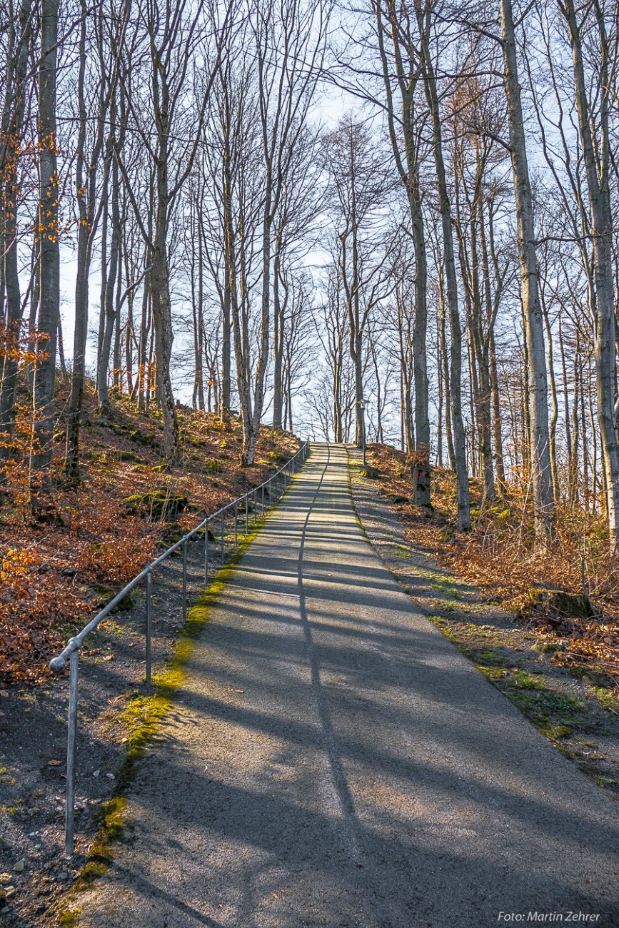 Foto: Martin Zehrer - Einfach dem Schatten in der Mitte folgen! ;-)<br />
<br />
Samstag, 23. März 2019 - Entdecke den Armesberg!<br />
<br />
Das Wetter war einmalig. Angenehme Wärme, strahlende Sonne, die Feldl 