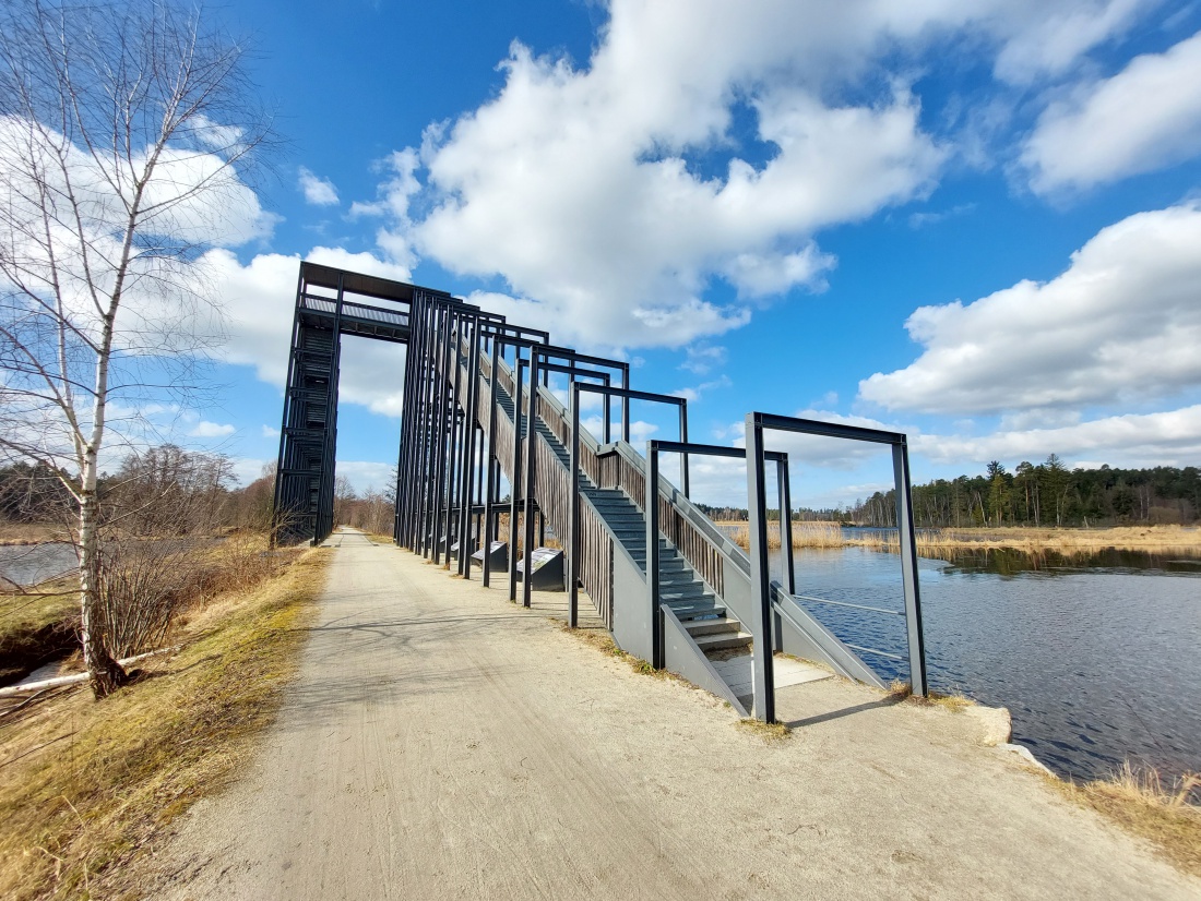 Foto: Martin Zehrer - Auf zur Himmelsleiter bei Tirschenreuth. Herrliches Wetter, beste Aussicht, der Frühling liegt in der frischen Luft. 